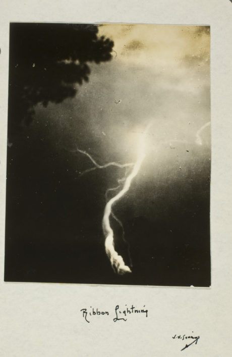 Capturing “Jove's Autograph”: Late Nineteenth-Century Lightning Photography  and Electrical Agency - Panorama